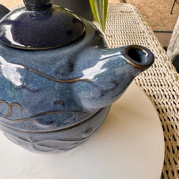 Pier 1 Elegant Blue Ceramic Teapot Set - Picture 4 of 10